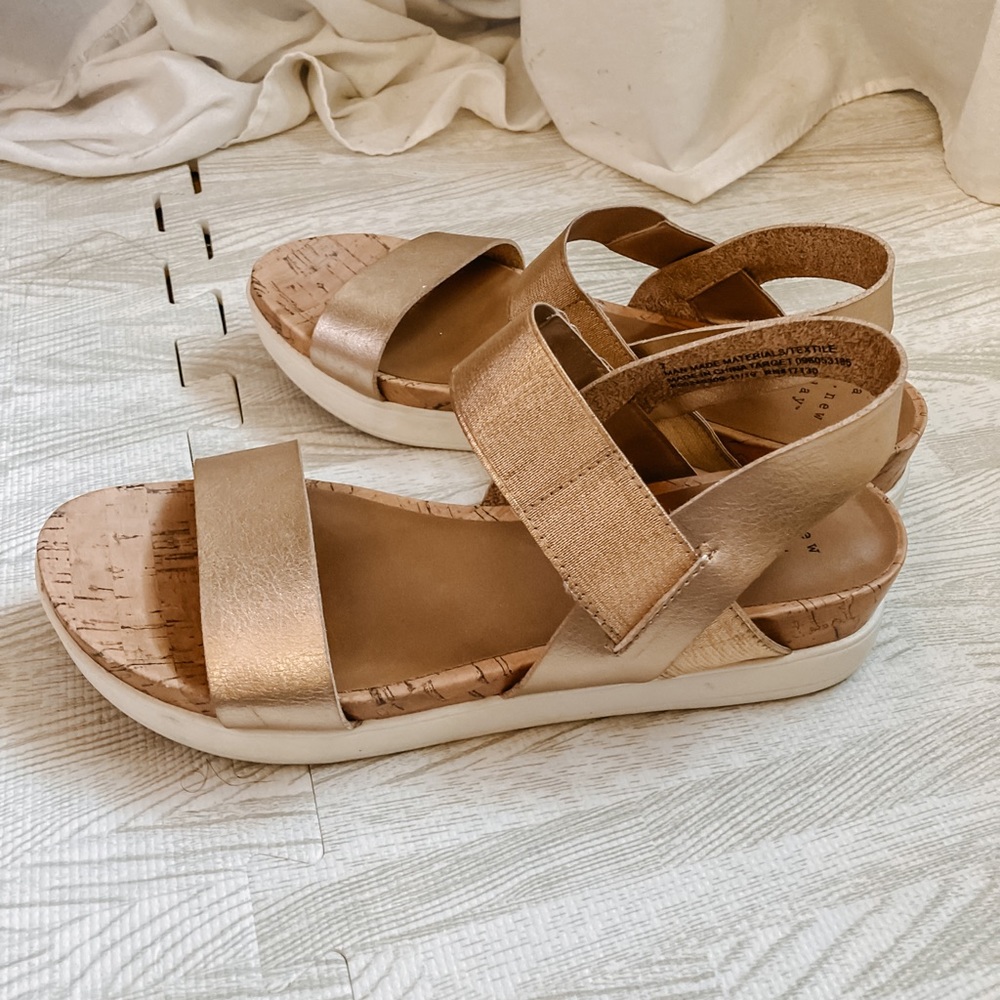 rose gold platform sandals ✨